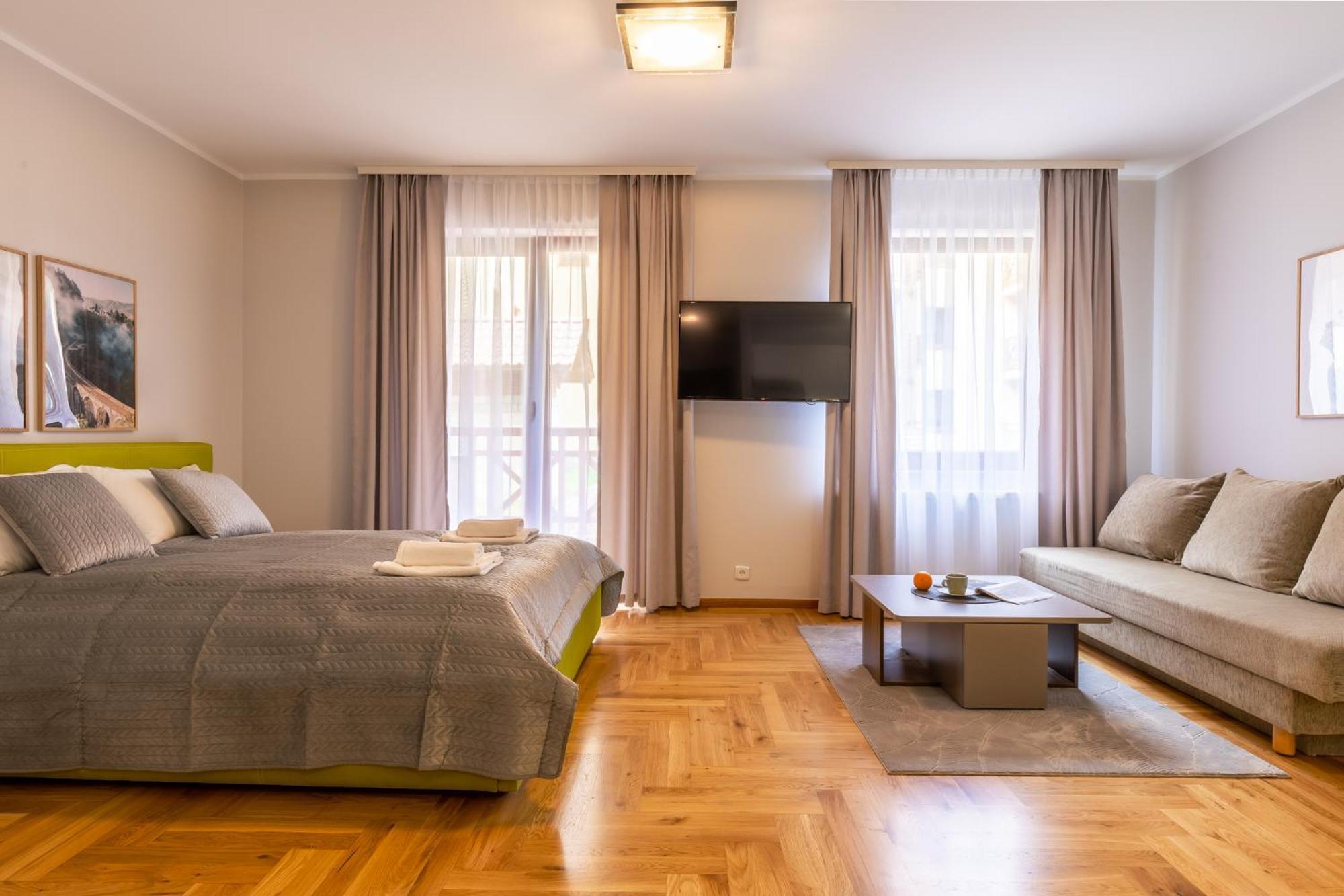 Apartamenty Sunline Ski Urocza 5C 斯克拉斯卡波伦巴 外观 照片