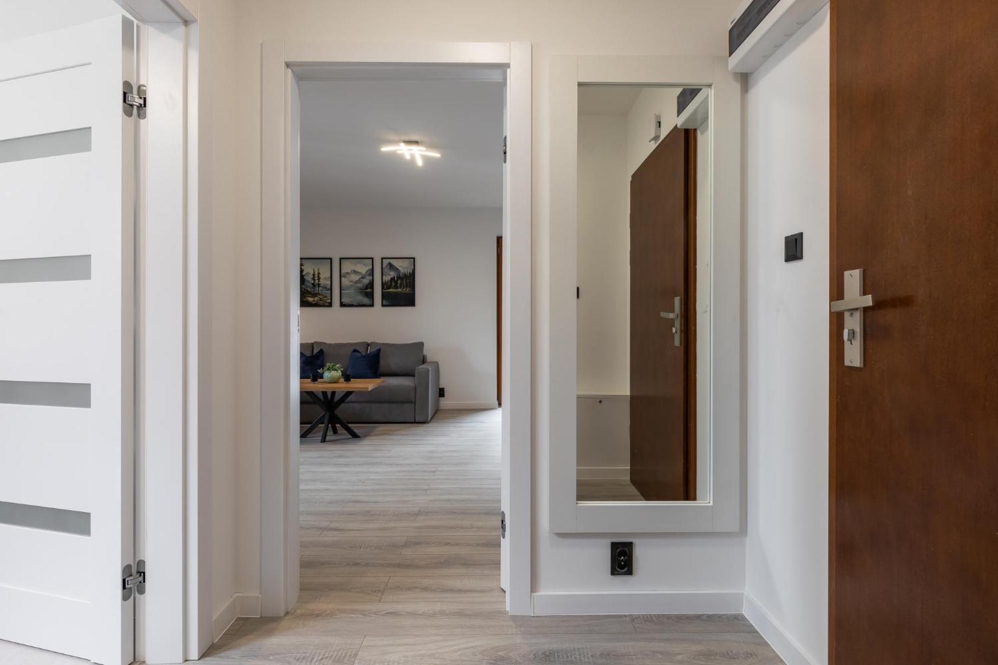 Apartamenty Sunline Ski Urocza 5C 斯克拉斯卡波伦巴 外观 照片